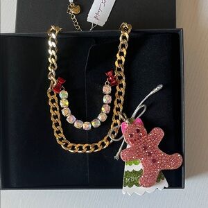 Betsey Johnson Gold Tone and detachable Pink Gingerbread ornament Necklace